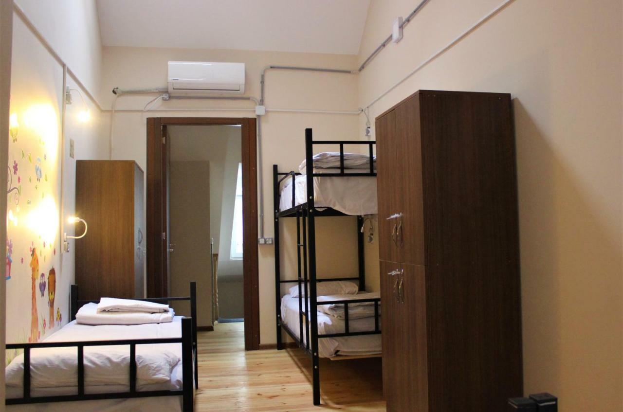 Global Hostel - Marjanishvili Tbilisi Exterior photo